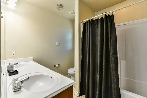 2403 Hydrangea Avenue, Killeen, TX 76549