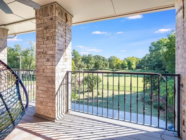 1032 W Lindsey ST, Norman, OK 73069