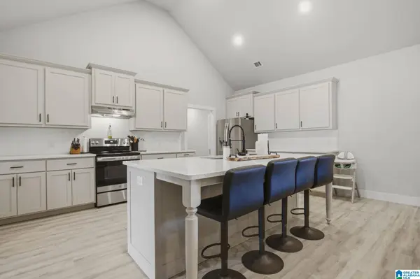 467 COUNTY ROAD 40, Deatsville, AL 36022