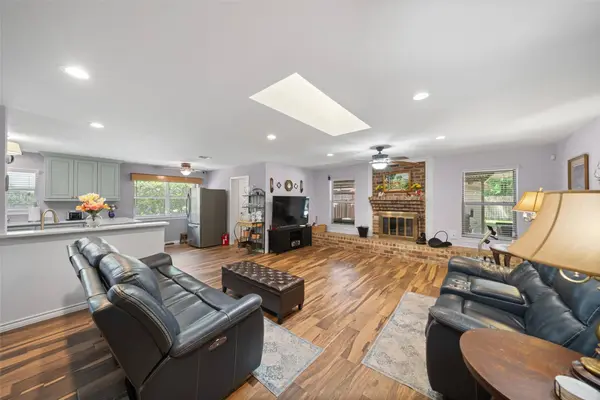 10710 Idlebrook DR, Houston, TX 77070