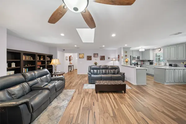 10710 Idlebrook DR, Houston, TX 77070