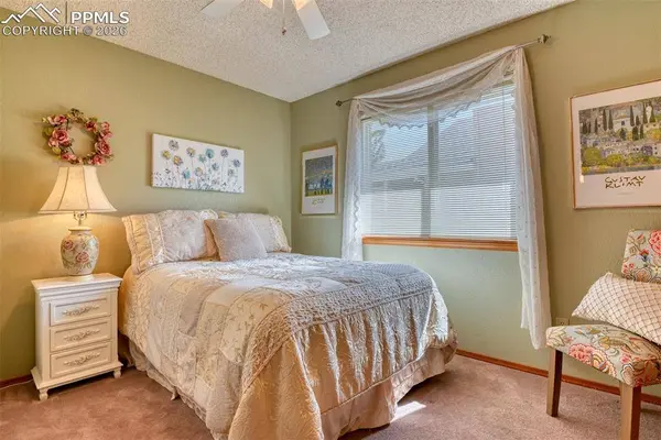 8611 Chancellor DR, Colorado Springs, CO 80920