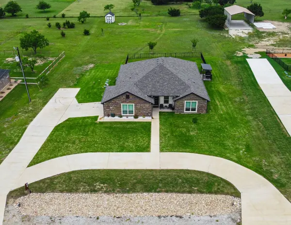 450 County Road 3152, Kempner, TX 76539