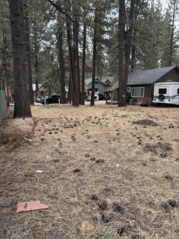 2495 Chris AVE, South Lake Tahoe, CA 96150