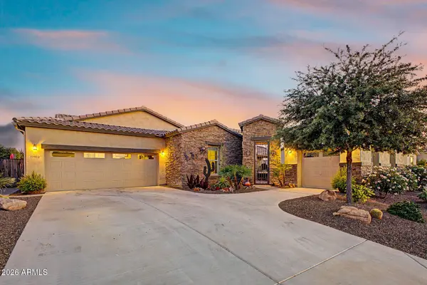 17913 W REDWOOD Lane, Goodyear, AZ 85338