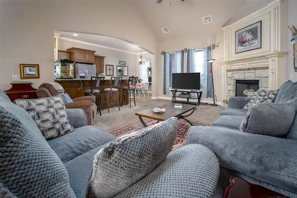 708 Carol Ann PL, Moore, OK 73160