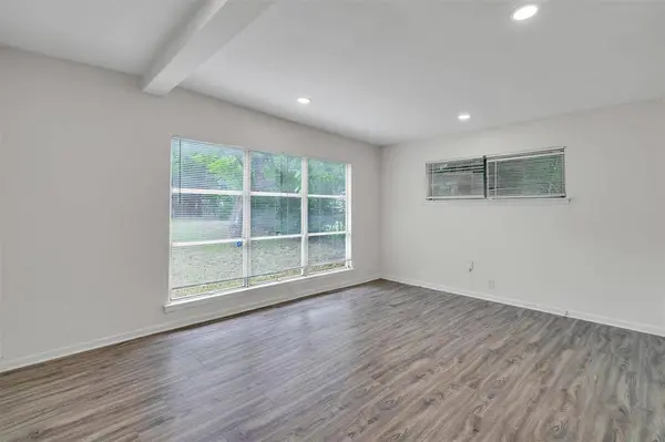4609 Lois Street, Fort Worth, TX 76119