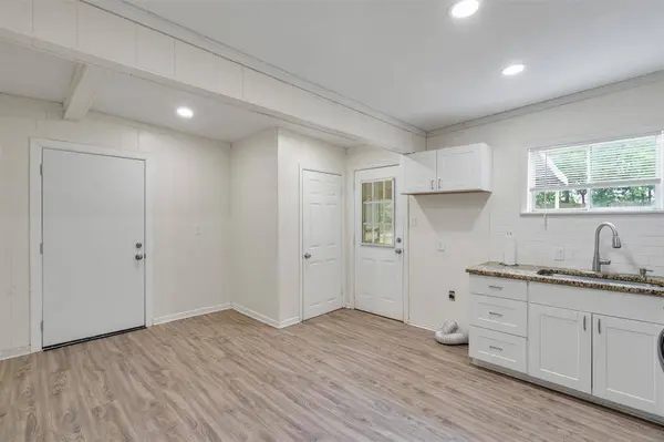 4609 Lois Street, Fort Worth, TX 76119