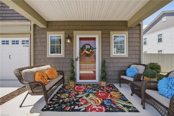 1910 Briton LN, Chesapeake, VA 23322