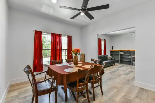 309 N 10th Street, Gatesville, TX 76528