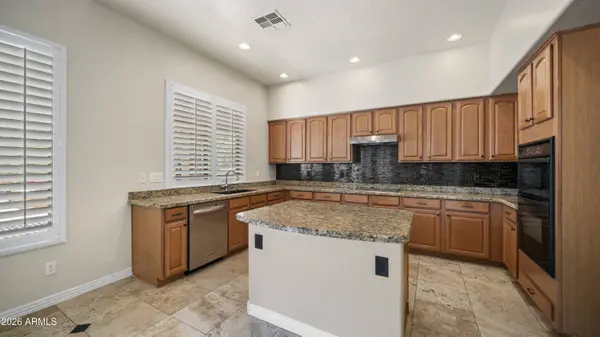 753 E GEMINI Place, Chandler, AZ 85249