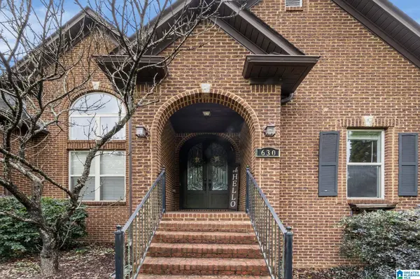 630 EMERALD TRACE, Chelsea, AL 35043