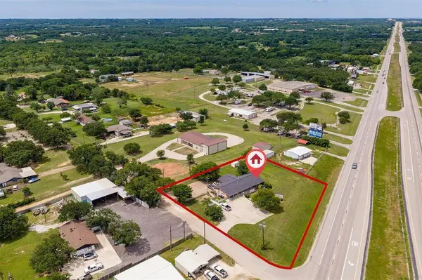5236 E Highway 67, Alvarado, TX 76009