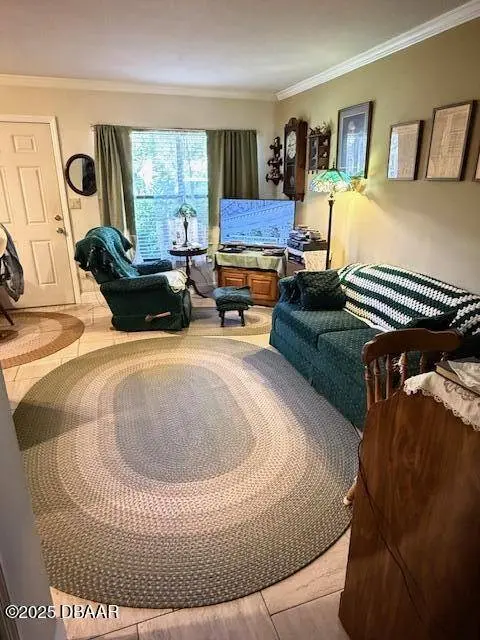 108 Lacosta LN, Daytona Beach, FL 32114