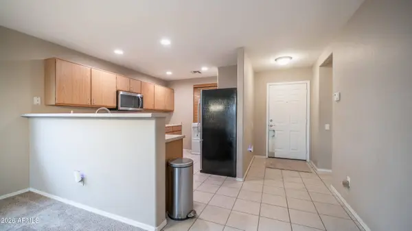 2010 S LAWTHER Drive, Apache Junction, AZ 85120