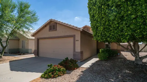 2010 S LAWTHER Drive, Apache Junction, AZ 85120