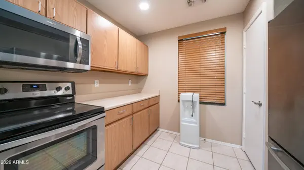 2010 S LAWTHER Drive, Apache Junction, AZ 85120