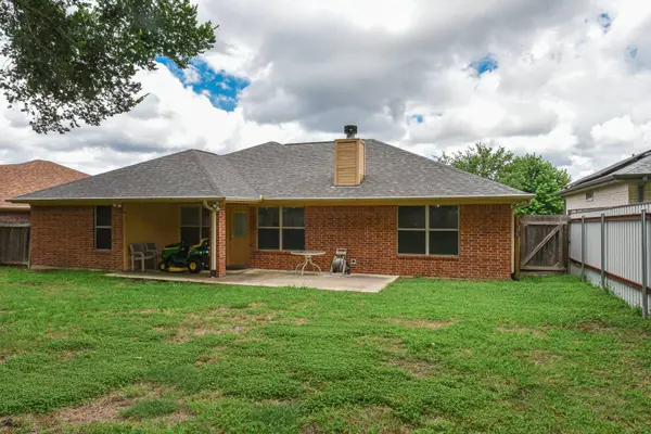 308 Nolan Ridge Drive, Nolanville, TX 76559