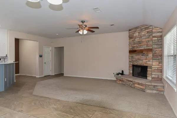 308 Nolan Ridge Drive, Nolanville, TX 76559