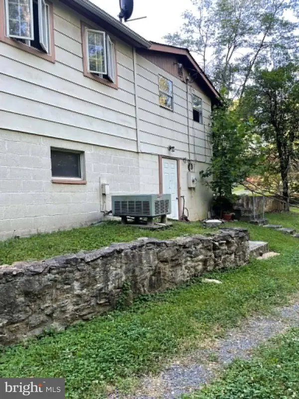 6040 COON TREE RD, The Plains, VA 20198