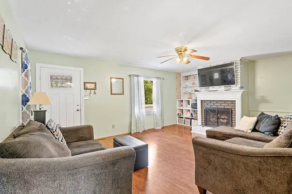 102 Hicks Ct, Ninety Six, SC 29666