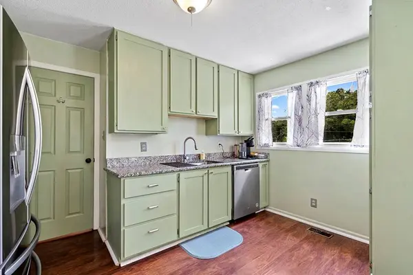 102 Hicks Ct, Ninety Six, SC 29666