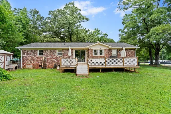 102 Hicks Ct, Ninety Six, SC 29666