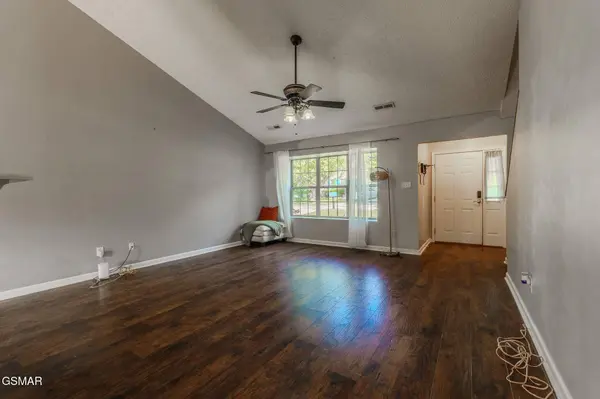 738 Colony Village WAY, Knoxville, TN 37923