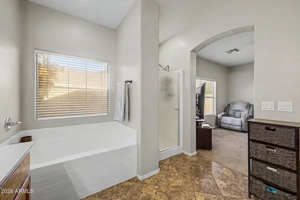 33425 N ROADRUNNER Lane, San Tan Valley, AZ 85144