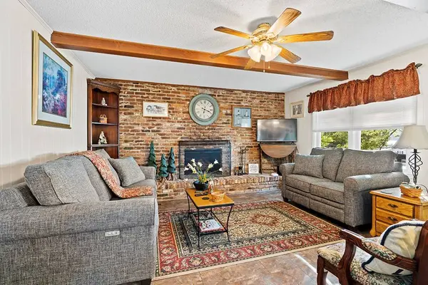 116 Bluff Rd, Greenwood, SC 29649