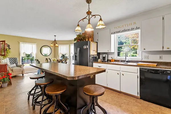 103 Morningside Dr, Greenwood, SC 29649