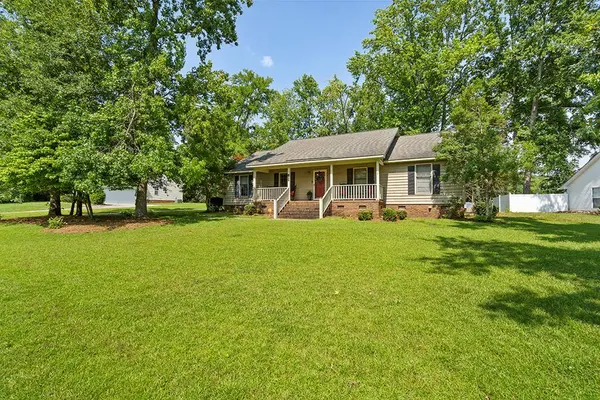 103 Morningside Dr, Greenwood, SC 29649