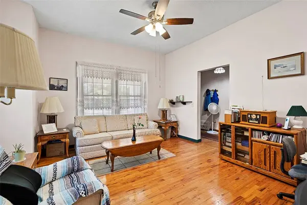 200 Louisiana Street ST, Honea Path, SC 29654