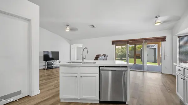 6223 E PRESTON Street, Mesa, AZ 85215