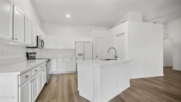 6223 E PRESTON Street, Mesa, AZ 85215