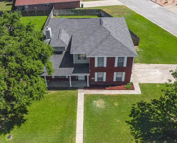 2109 Thunderbird Drive, Harker Heights, TX 76548