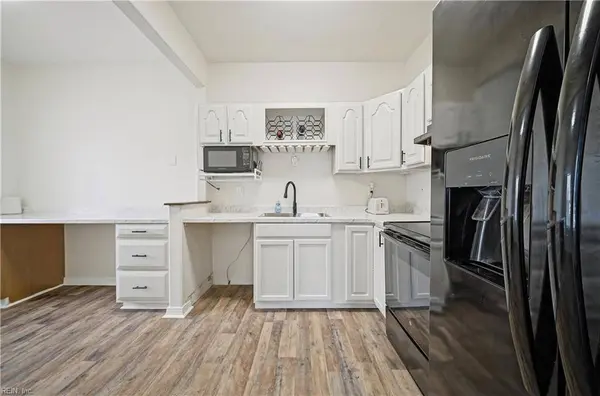 5008 Gatehouse WAY, Virginia Beach, VA 23455