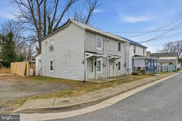 45 AND 45 1/2 RACE ST