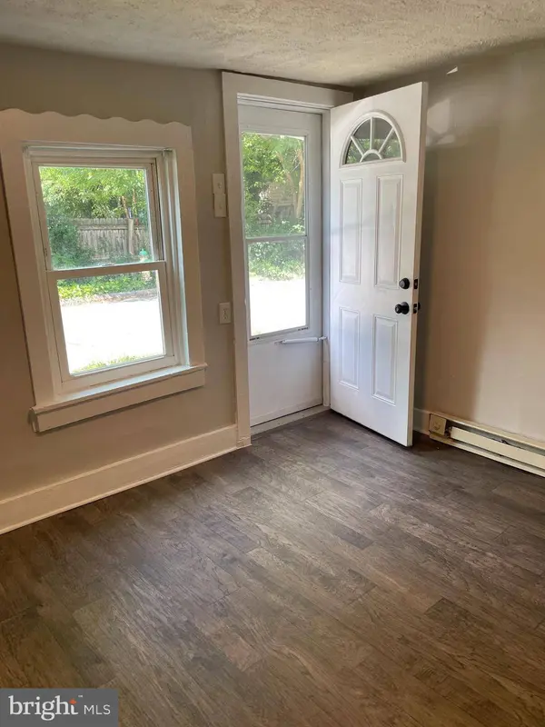 45 AND 45 1/2 RACE ST, Winchester, VA 22601