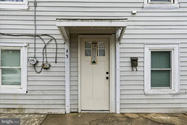 45 AND 45 1/2 RACE ST, Winchester, VA 22601