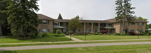 2245 Walton BLVD #56