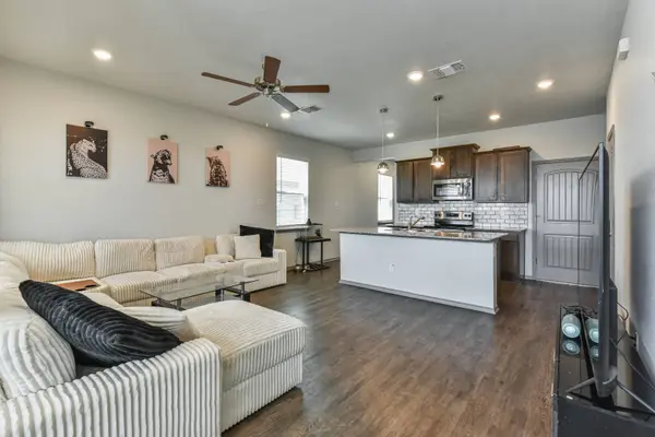 243 Green Valley Drive, Copperas Cove, TX 76522