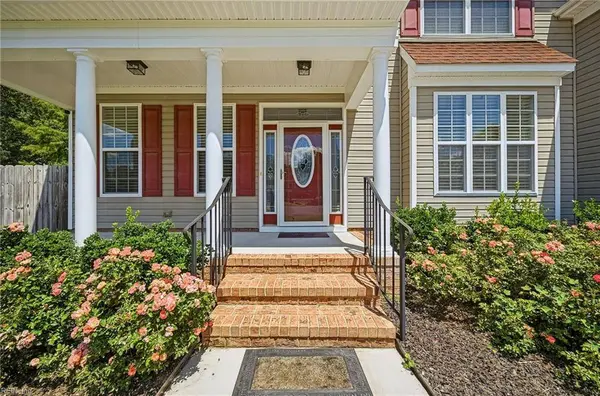 404 Clara DR, Chesapeake, VA 23320