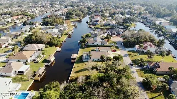 5 Colonia CT, Palm Coast, FL 32137