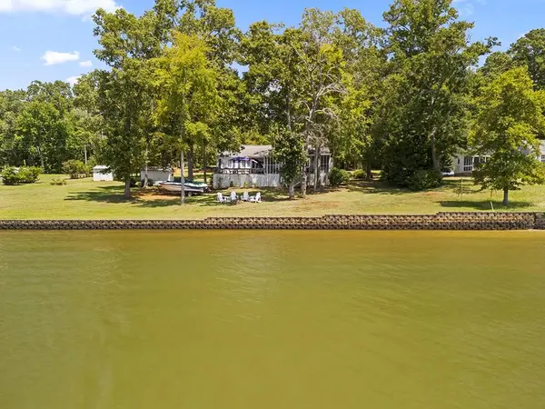 2283 Pineland Shores Cir, Cross Hill, SC 29332
