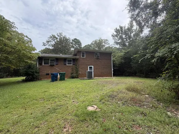 307 N Bethune St, Greenwood, SC 29646