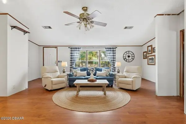 128 Phillips RD S, Florahome, FL 32140