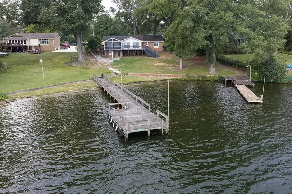 108 Cape Charles, Ninety Six, SC 29666