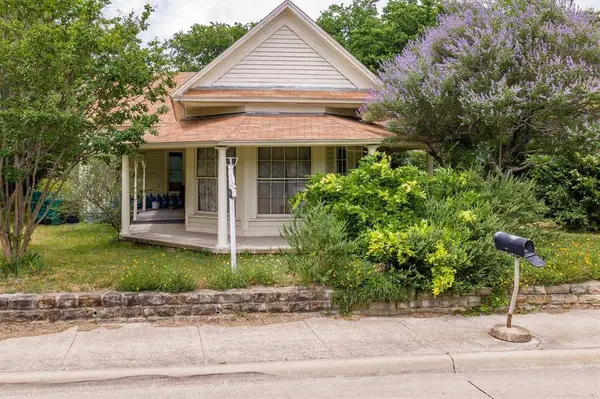 1007R W Belt Line Road, Cedar Hill, TX 75104