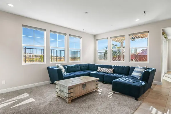 1338 Orchid CT, Rocklin, CA 95765